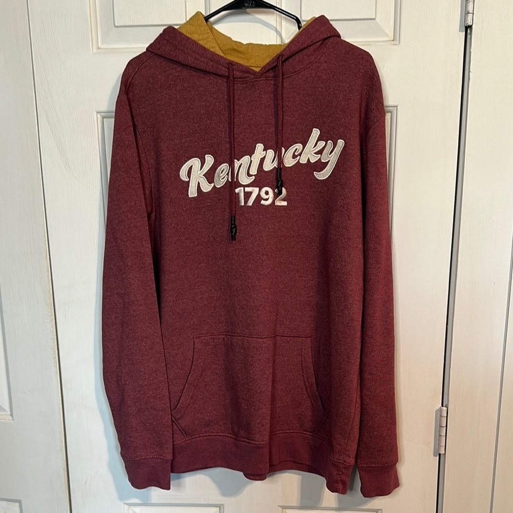Kentucky 1792 Embroidered Hoodie size large men’s